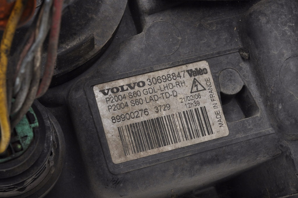 фото №8, Volvo s60 i v70 ii lift ксенон лампа правая передняя правый перед 30698847