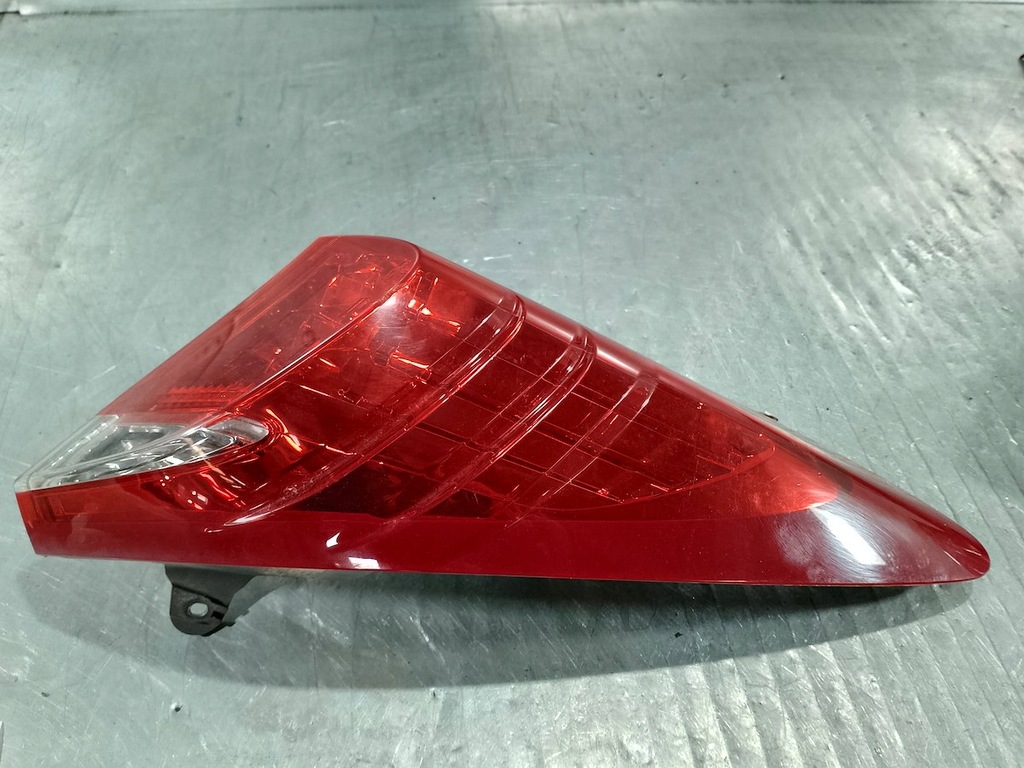 фото №4, Лампа задняя правая honda civic ix хэтчбек