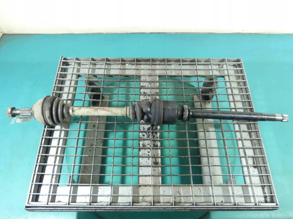 фото №1, Приводной вал правая peugeot expert ii 2.0 hdi scudo механическая коробка передач