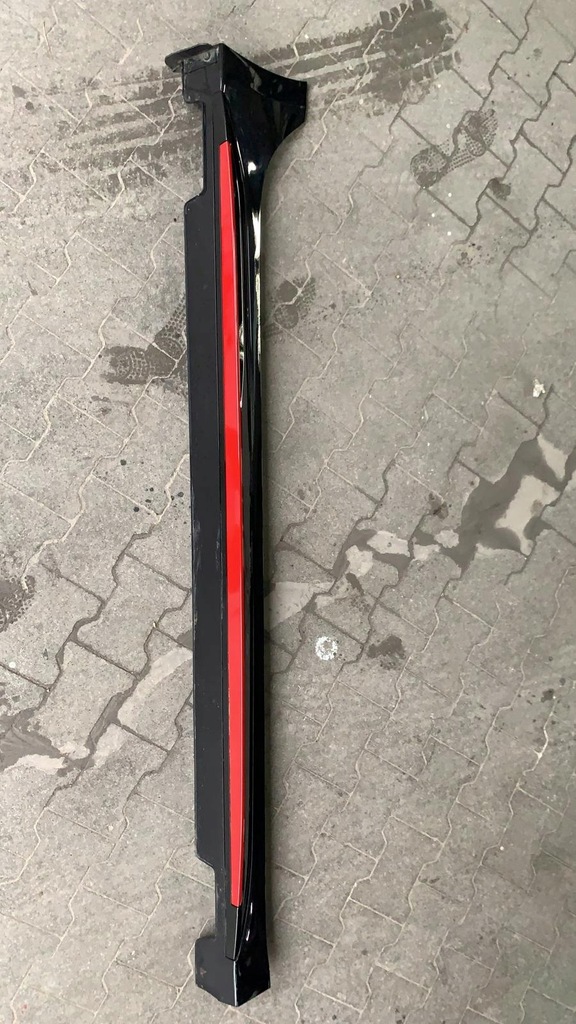 фото №1, Kia ceed 2018- gt накладка порог правая