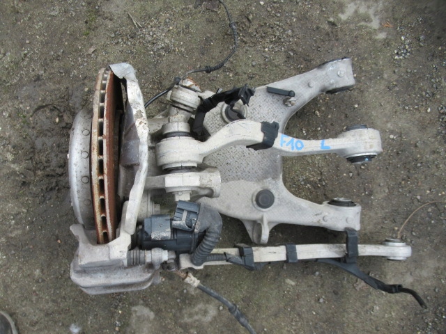 фото №1, Bmw 5 f10 поворотный кулак рычаг задняя левый