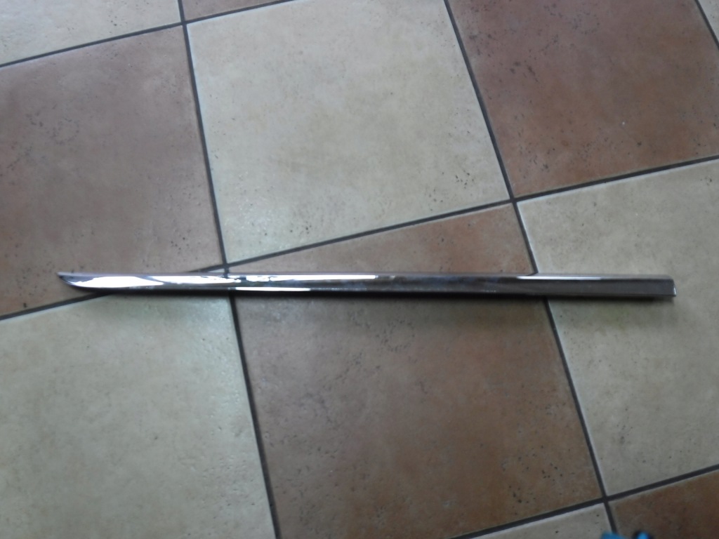 фото №1, Молдинг двері bmw g11 нижня права 51137364356