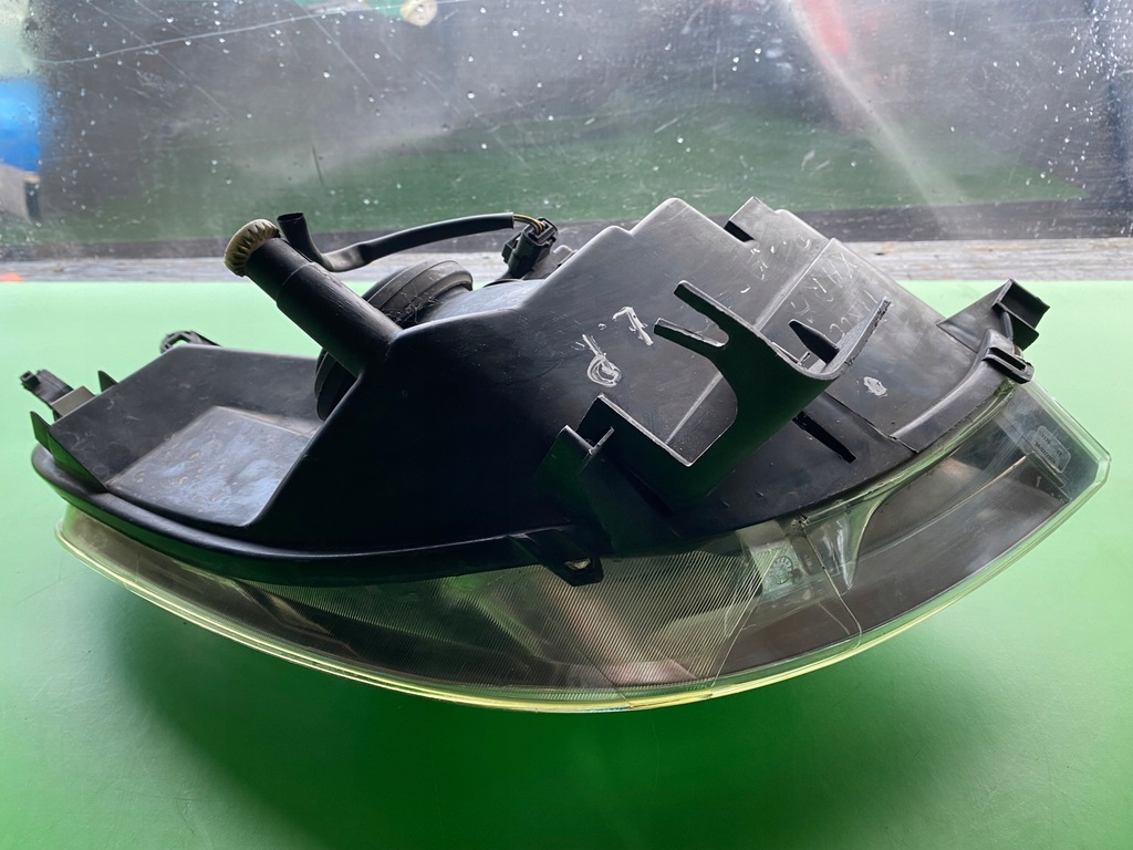 фото №9, Лампа фара левый перед citroen xsara picasso i lift + вкладыш