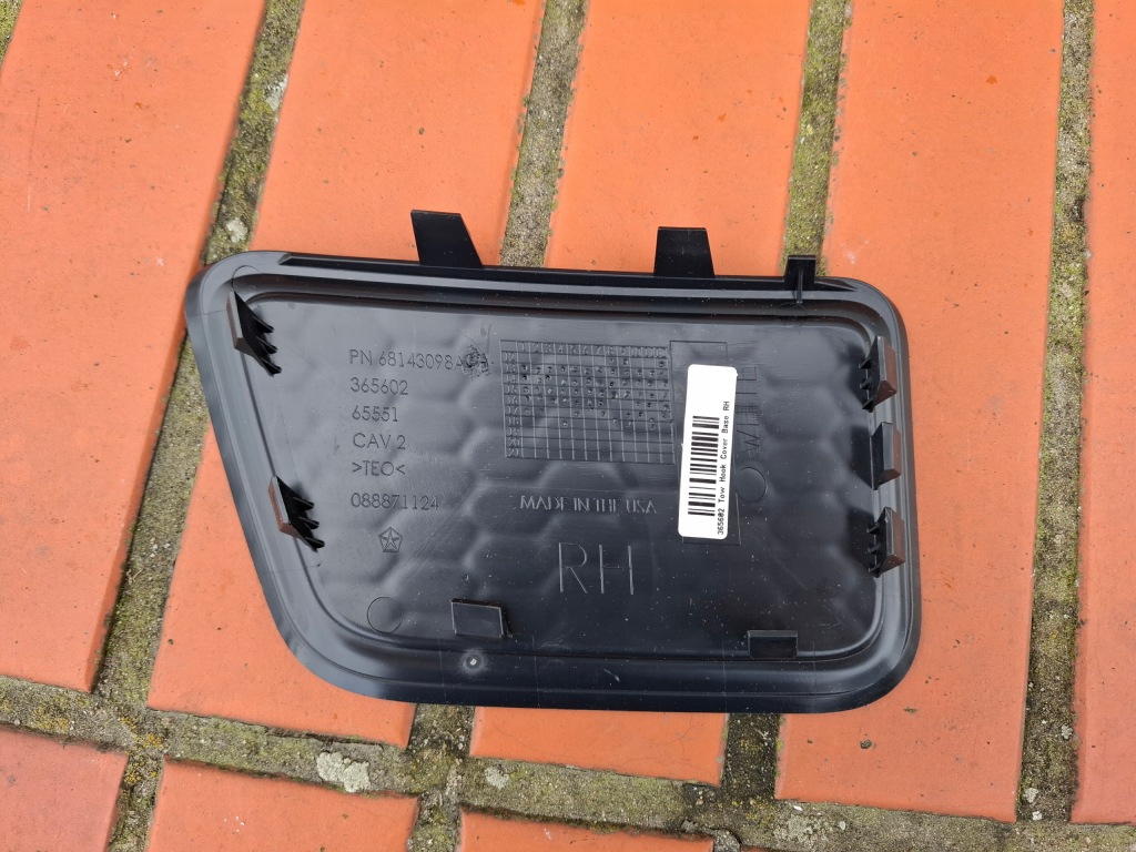 фото №2, Jeep grand cherokee wk2 13- решётка решётка радиатора заглушка бампера rh orginał