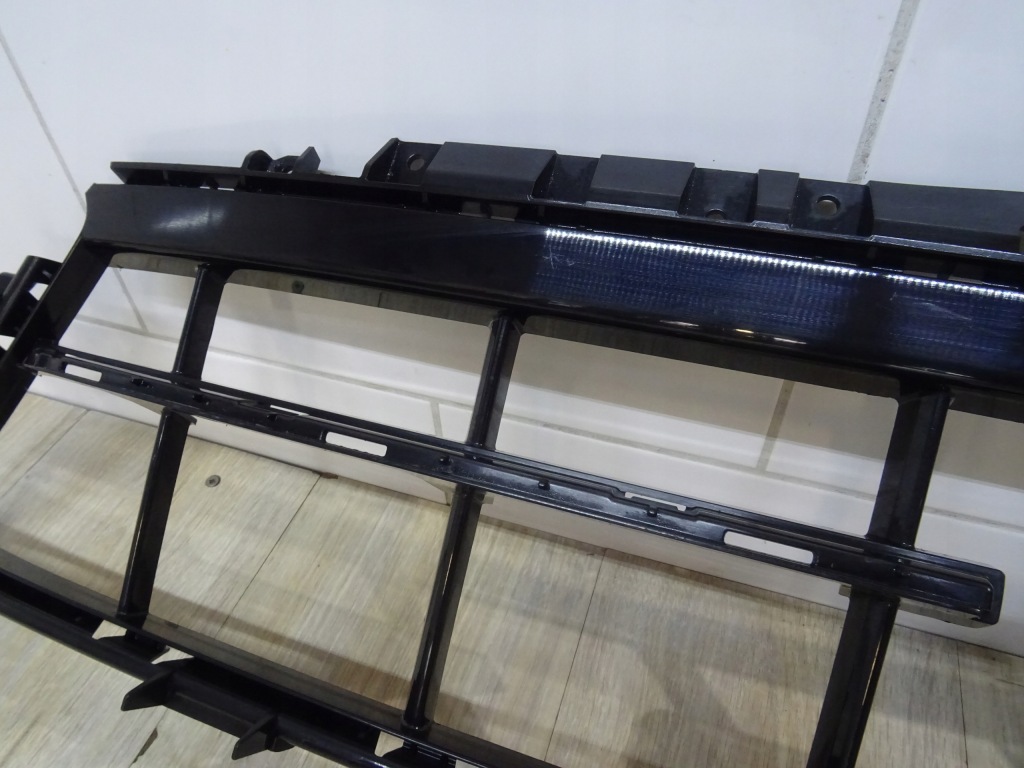 фото №6, Решётка радиатора решётка бампера porsche panamera gts / sport design 971807683g