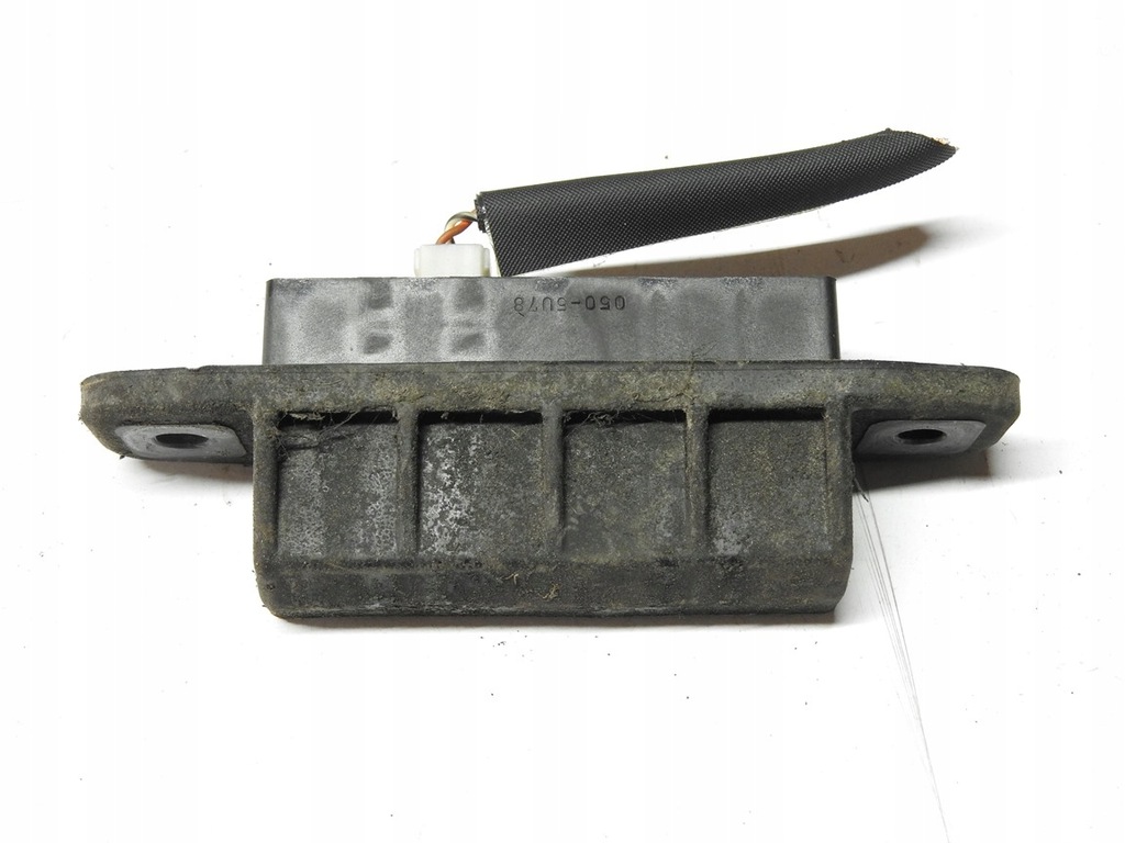 фото №5, Toyota auris i 5d 06-09 кнопка ручка кришки багажника