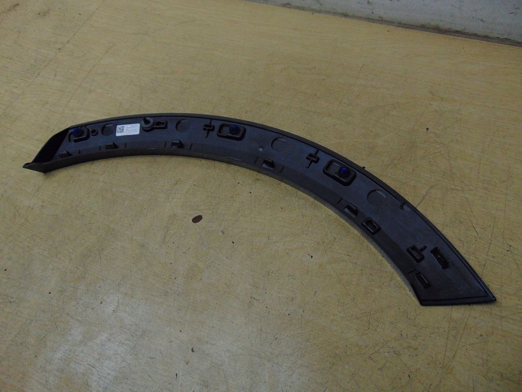 фото №11, Накладка крила права задня audi e-tron 4ke853026e