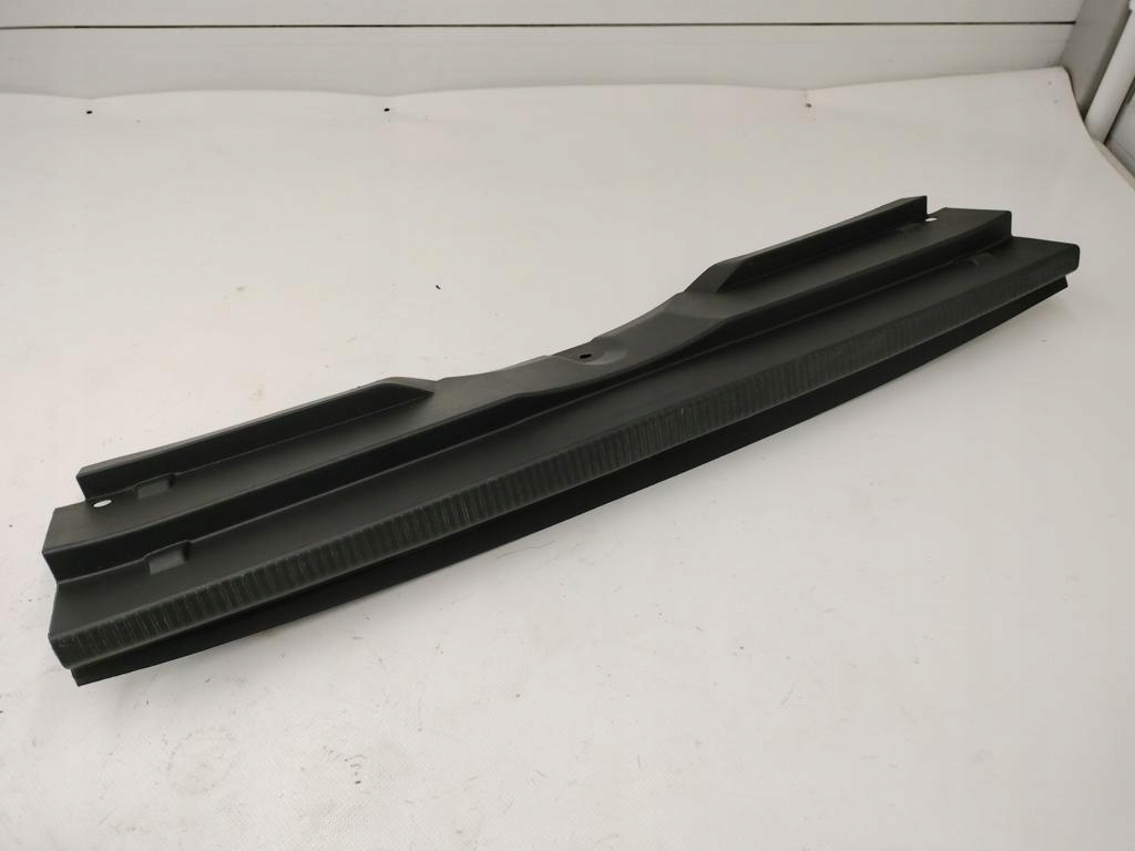 Купить Накладка поперечина заднего задний  багажника opel grandland 1.2 21r yp00019277