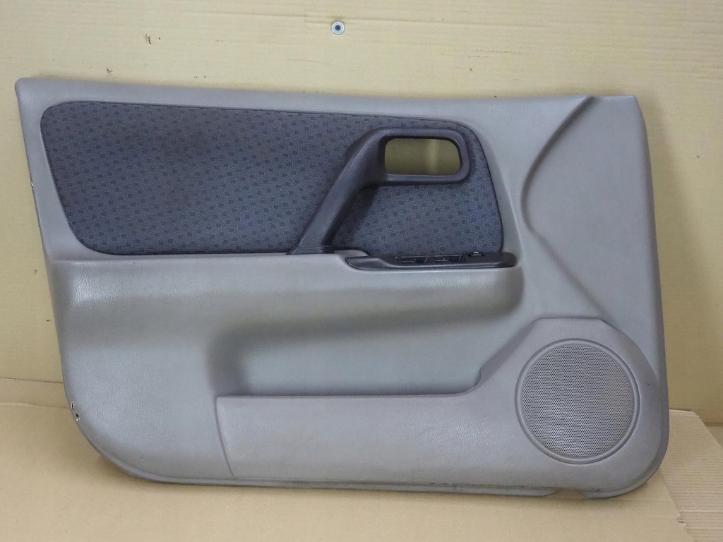 фото №1, Обшивка оббивка двері перед лівий primera p11 lift