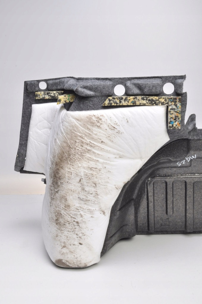 Mg zs обшивка багажника 10777614 правий lift Київ