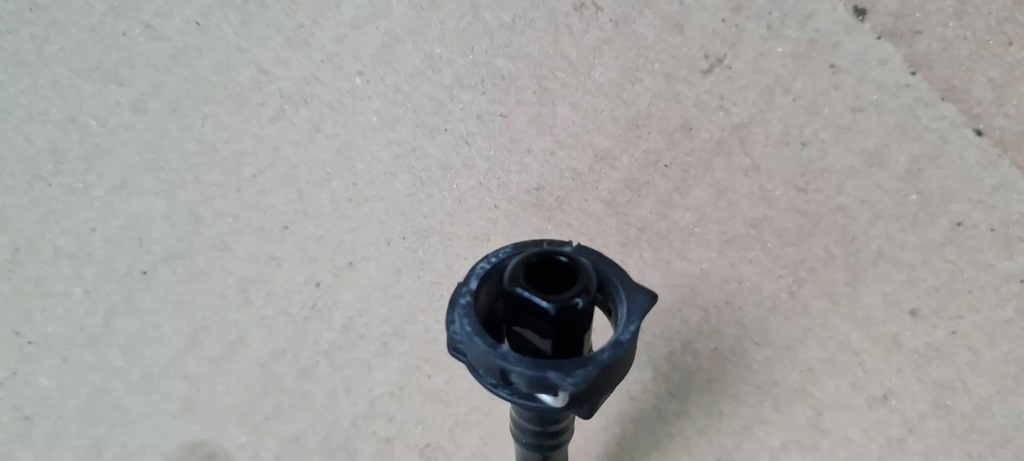 фото №9, A4 b9 8w шланг трубка wody 2.0 tdi 8w0121081ar a5 8w