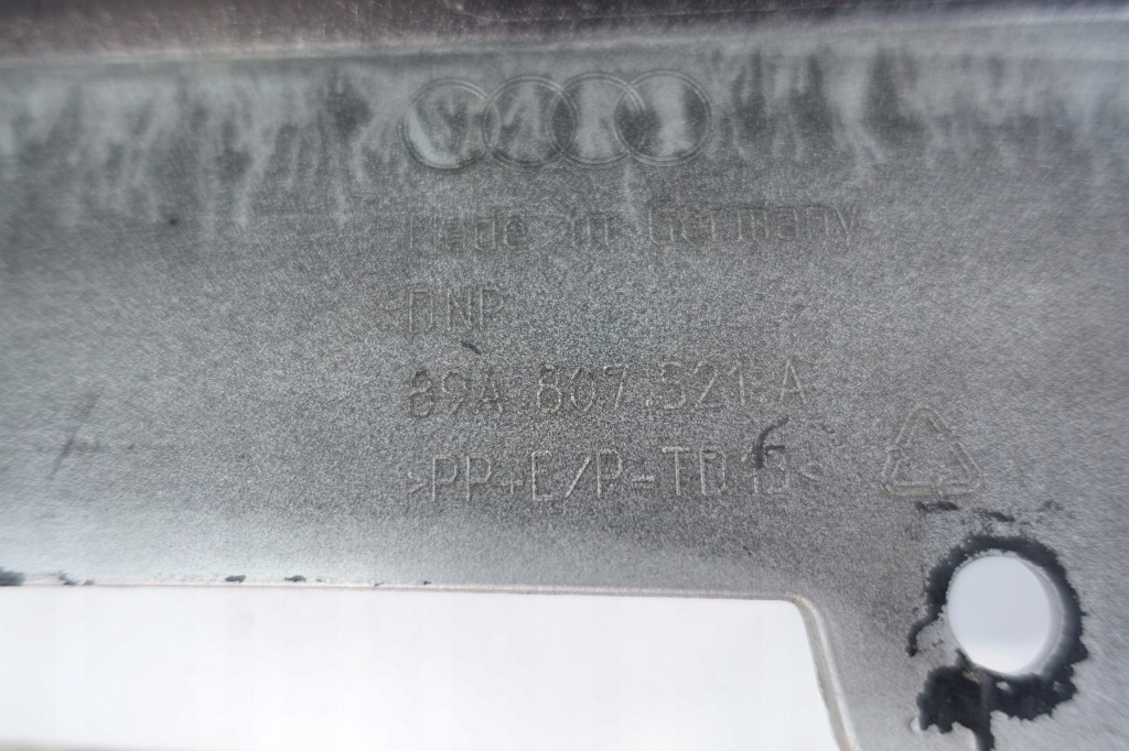 фото №10, Audi q4 e-tron 2021- спойлер дифузор накладка бампера задня 89a807521a