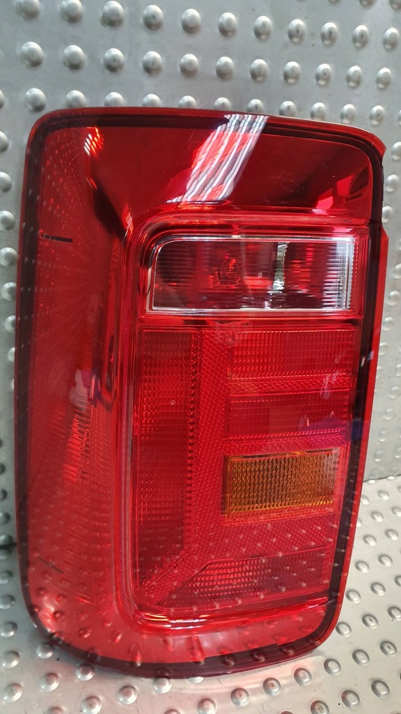 фото №1, Лампа задняя левая 2k1945095q vw caddy iii 15-
