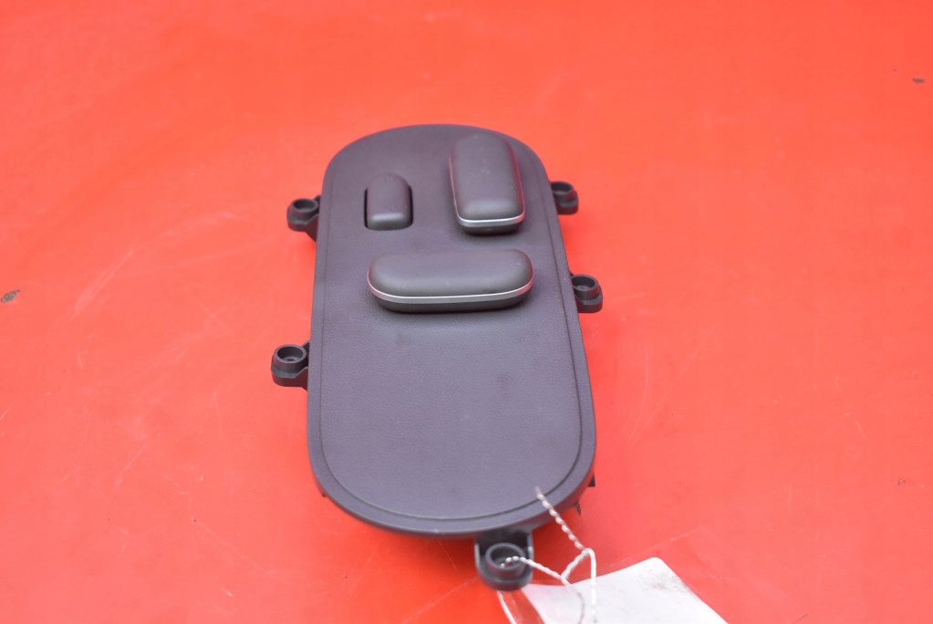 фото №7, Панель керування сидіння пасажира 88080be310 hyundai kona 2 ii 22-