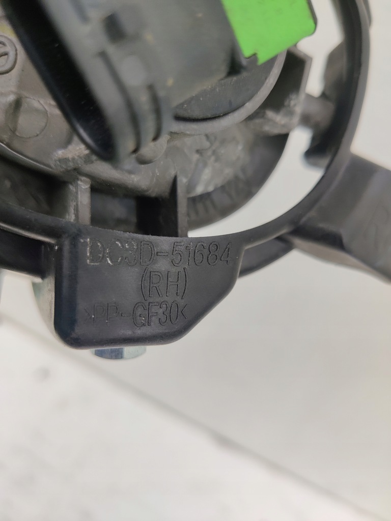 фото №4, Протитуманна фара правий mazda 2