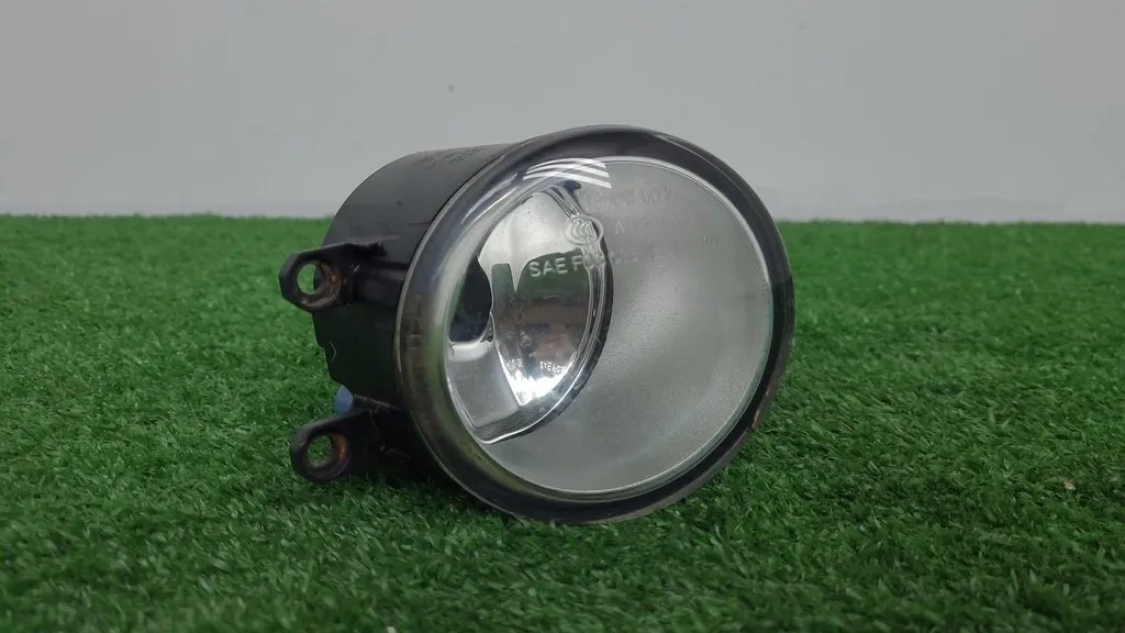 фото №1, Противотуманная фара правый toyota rav 4 iii auris yaris ii oryg