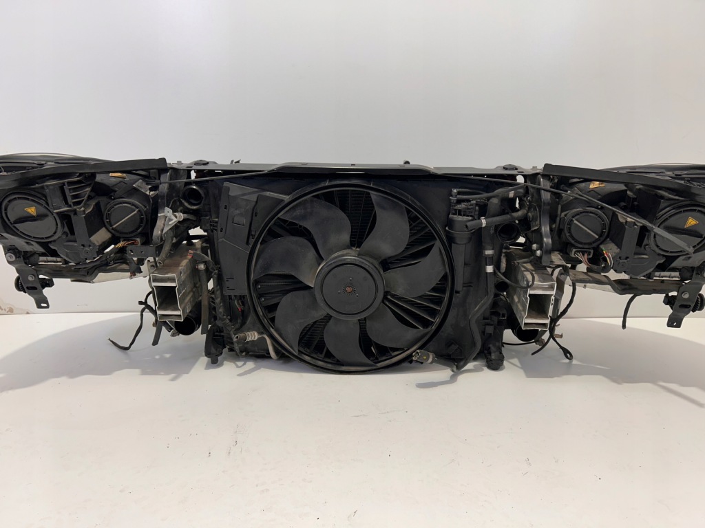 Mercedes w204 рестайлинг  ремень передний радиатор вентилятор перед с Разборки