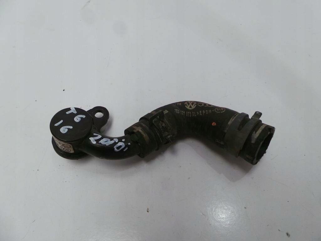 фото №1, Vw t6 2016 transporter труба пабтрубок  шланг воды