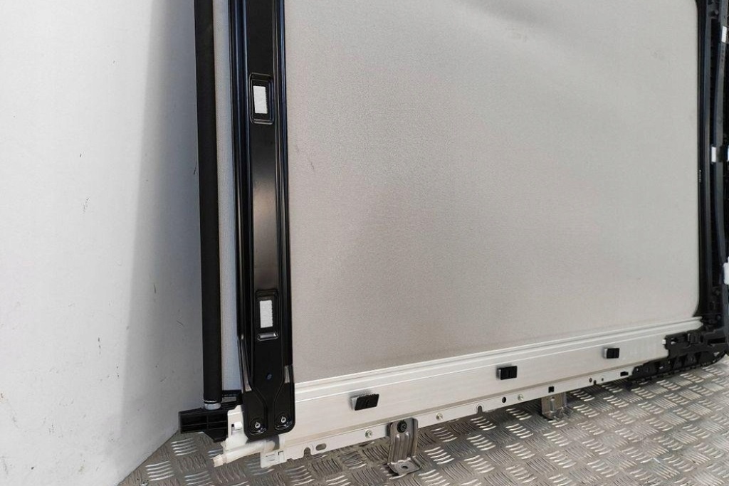 фото №7, Люк nissan x-trail t32_ 7711181 1.6l бензиновый 120kw 2016