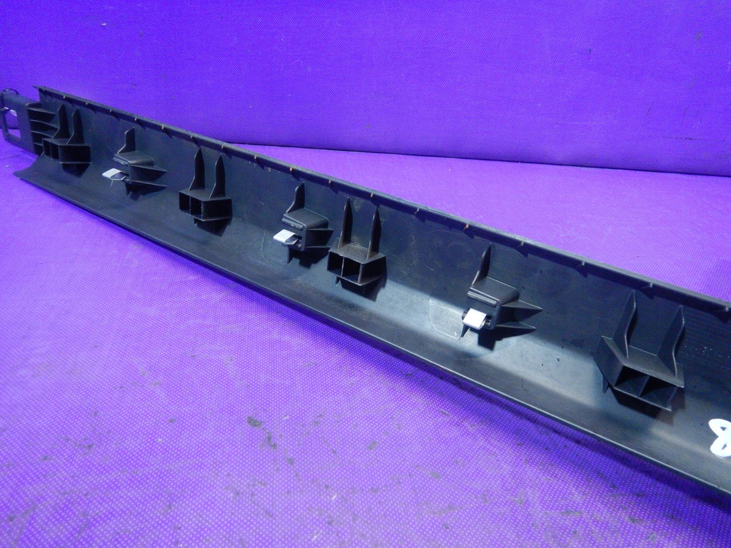 фото №5, Tiguan молдинг захист поріг правий перед 5n0863484