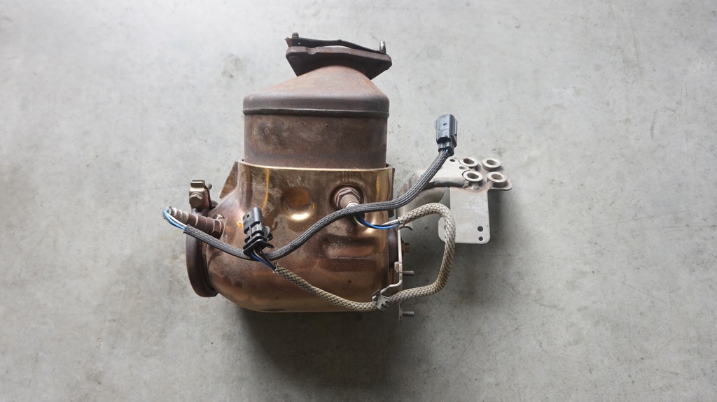 фото №1, Каталізатор volvo xc40 t4 t5 32225476