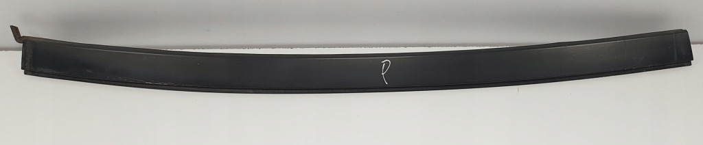 Купить Молдинг стекло лобовое правая mercedes w201