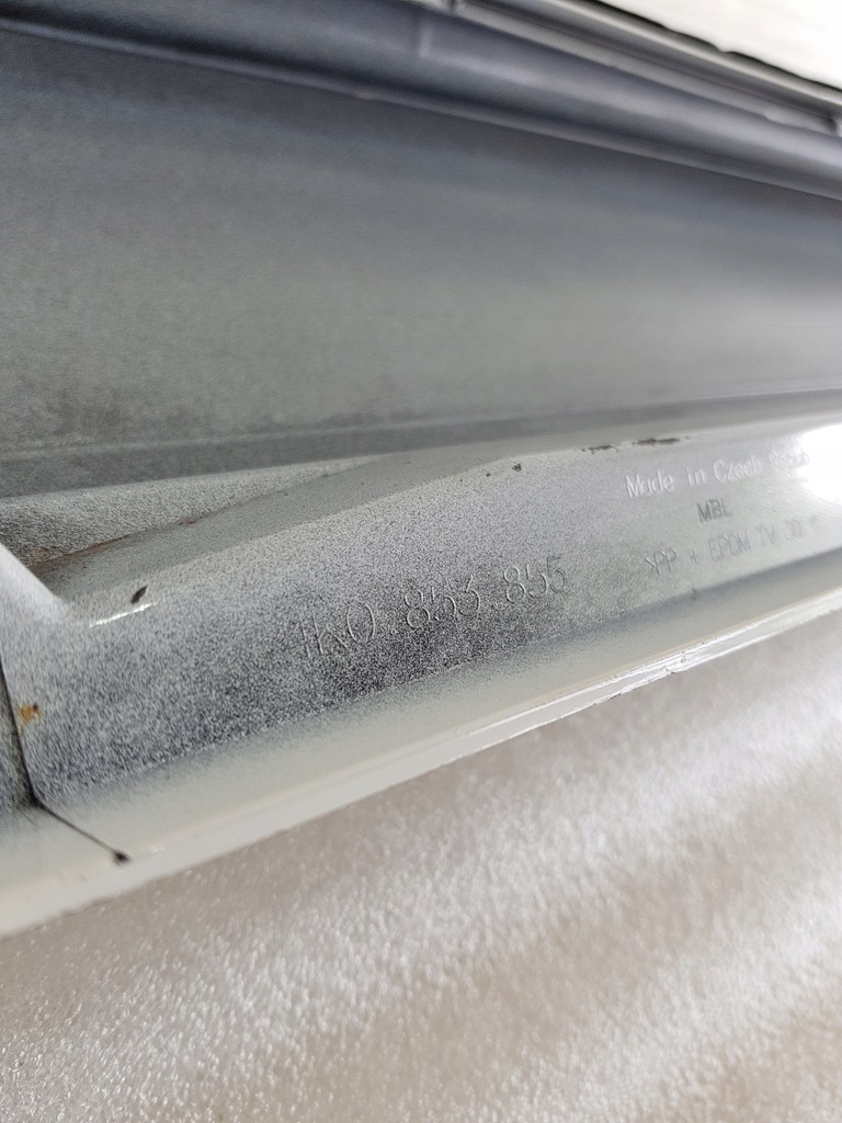 фото №11, Audi оригинальный номер 4k0853855 молдинг порог накладка