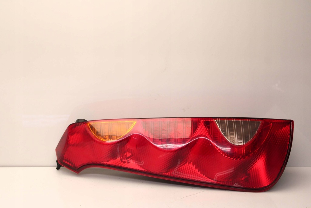 фото №1, Nissan note i e11 06r- лампа ліва задня лівий задня