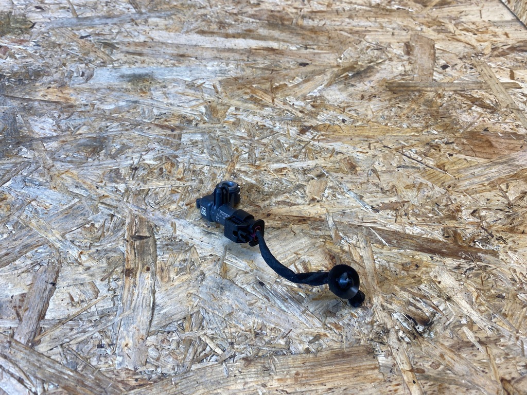 фото №8, Датчик удара штекер volvo xc40 ii c40 32381890 2017-