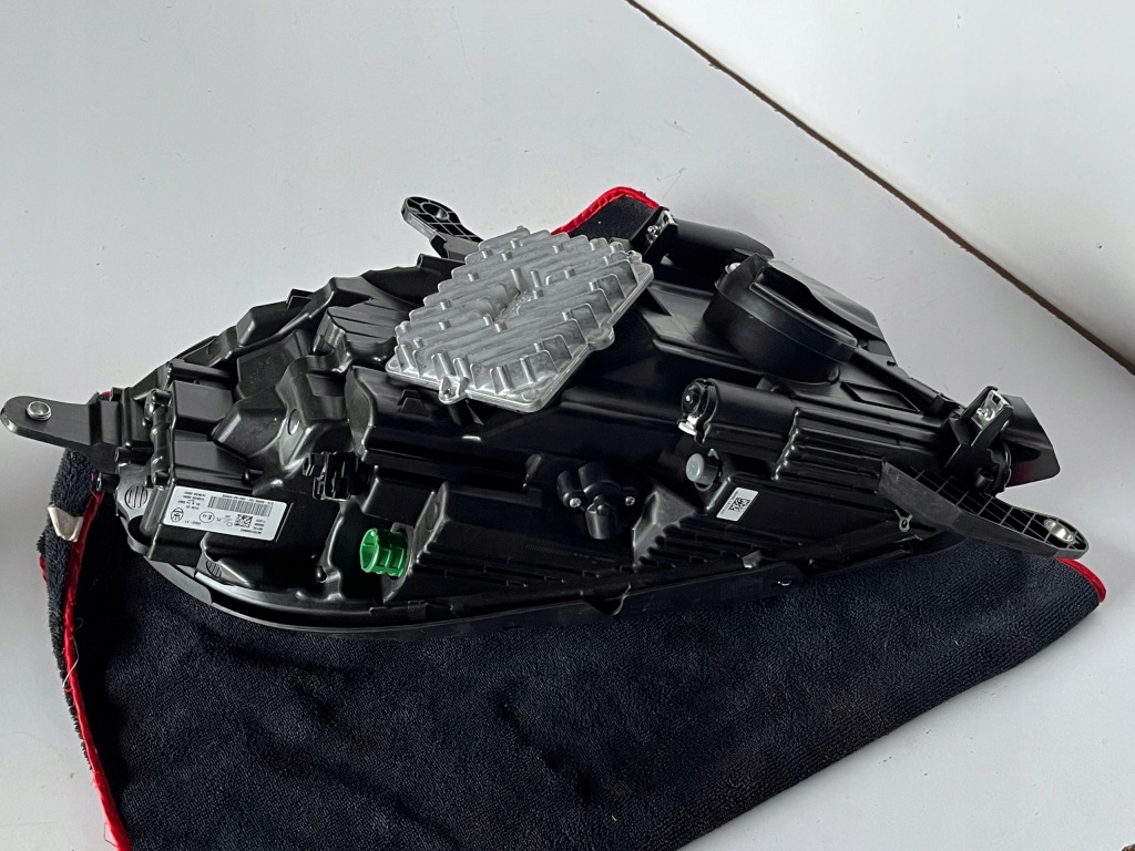 фото №10, Лампи лампа права ліва перед передня maserati granturismo europa