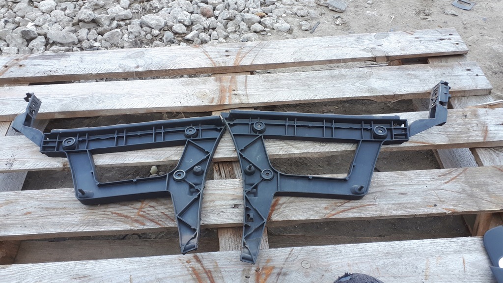 фото №11, S4 b8 lift a4 направляющая бампера правый левый задняя sedan