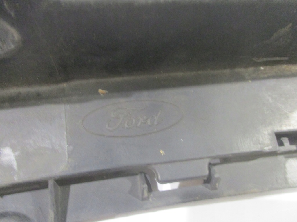 Захист плита бампера pod бампер перед ford fiesta mk7 lift c1bb-8b384-a в Україні