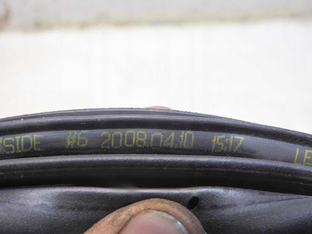 фото №6, Прокладка двері правий задня hyundai santa fe ii