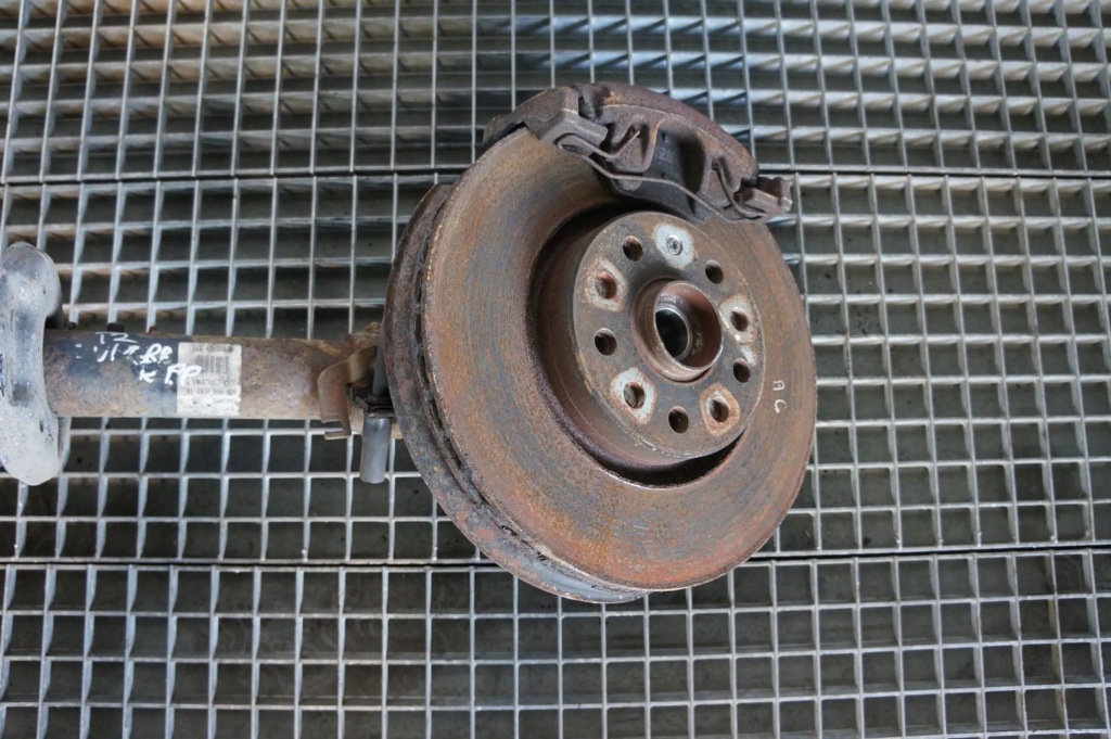 фото №4, Поворотний кулак амортизатор амортизаторна стійка права перед skoda superb ii 2.0 fl