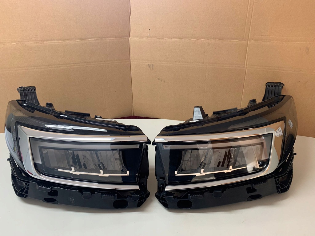 фото №1, Opel grandland lift 21- лампа led левая передняя перед