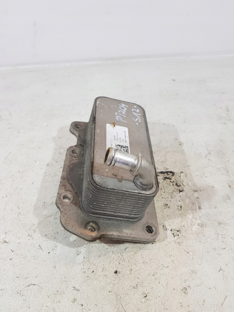 Радиатор масла g4d3-6a642-bb jaguar e-pace land rover 2.0t pt204 в Украине