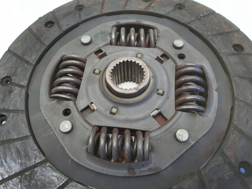 фото №9, Nissan micra iv k13 1.2 16v притиск диск зчеплення