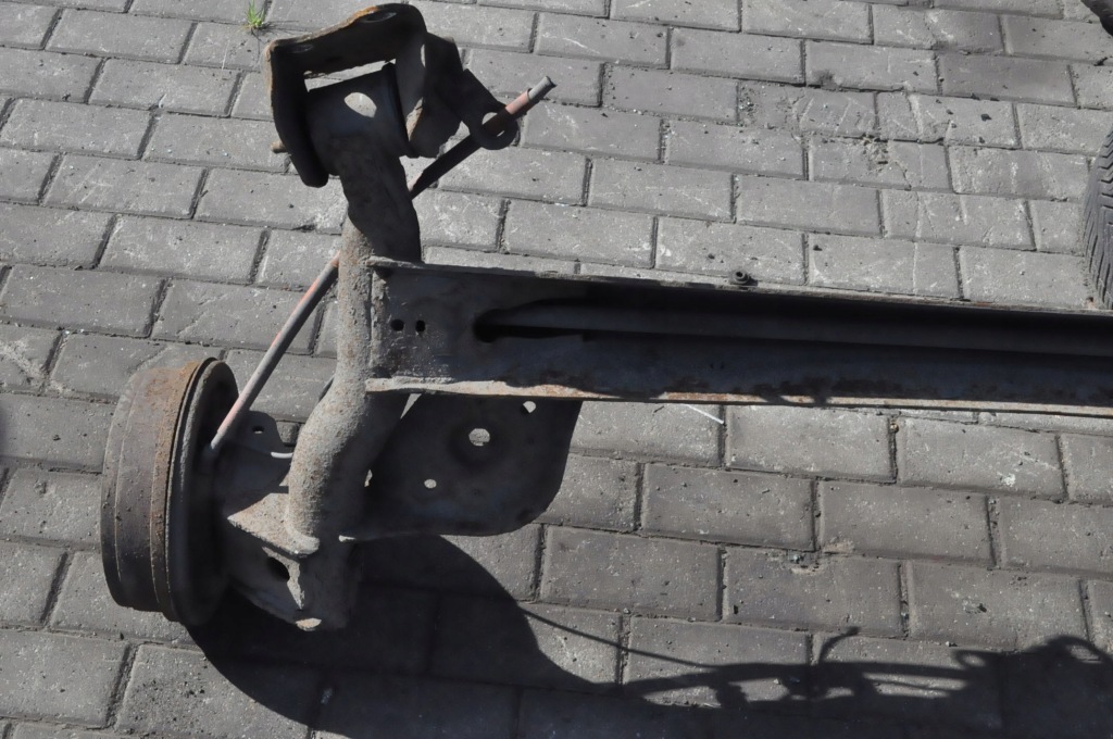 фото №4, Dacia duster подвеска балка задняя