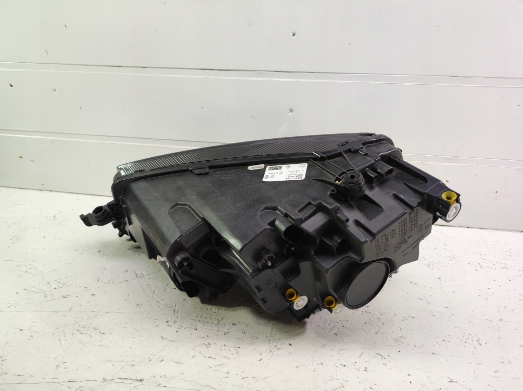 Купить Skoda karoq фара передняя правый  full led 016b