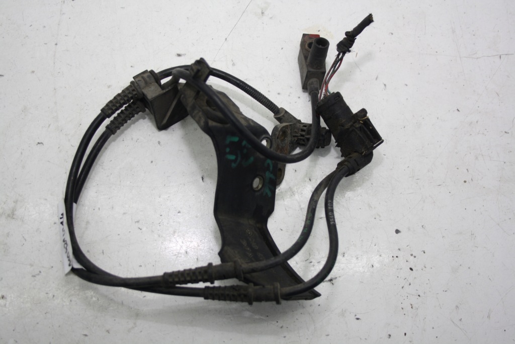 Купить Датчик abs скорости вращения левый перед mercedes clk w208 2104210794