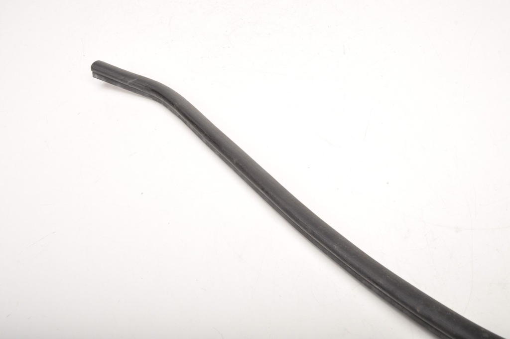 Купить Rolls-royce wraith rr5 6.6 прокладка капота