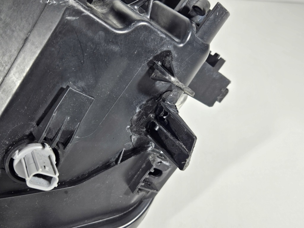 фото №13, Лампа права перед передня mazda 3 iii bm bn lift лінза cala eu