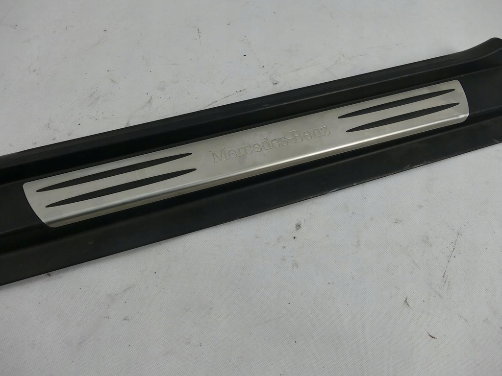 фото №2, Mercedes slk r171 молдинг порог накладка левая