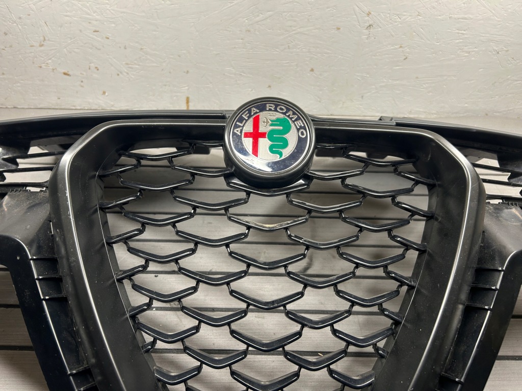 фото №3, Alfa romeo tonale решётка радиатора решётка радиатора st.bdb oryg