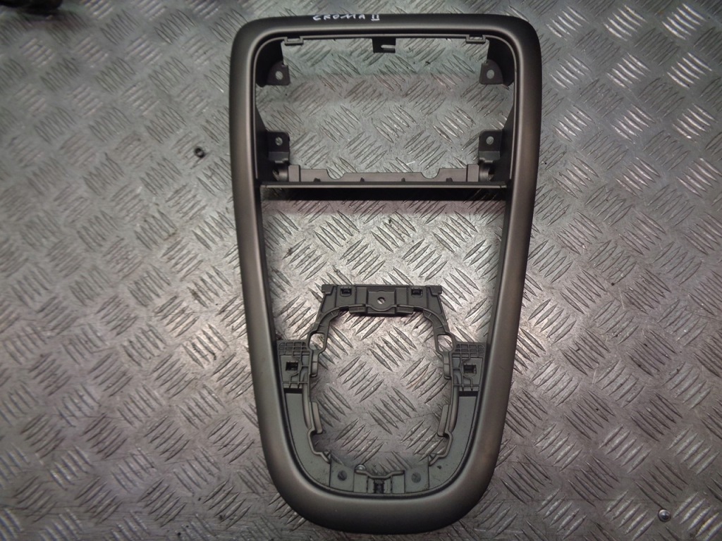 фото №1, Панель консолі центральної fiat croma ii