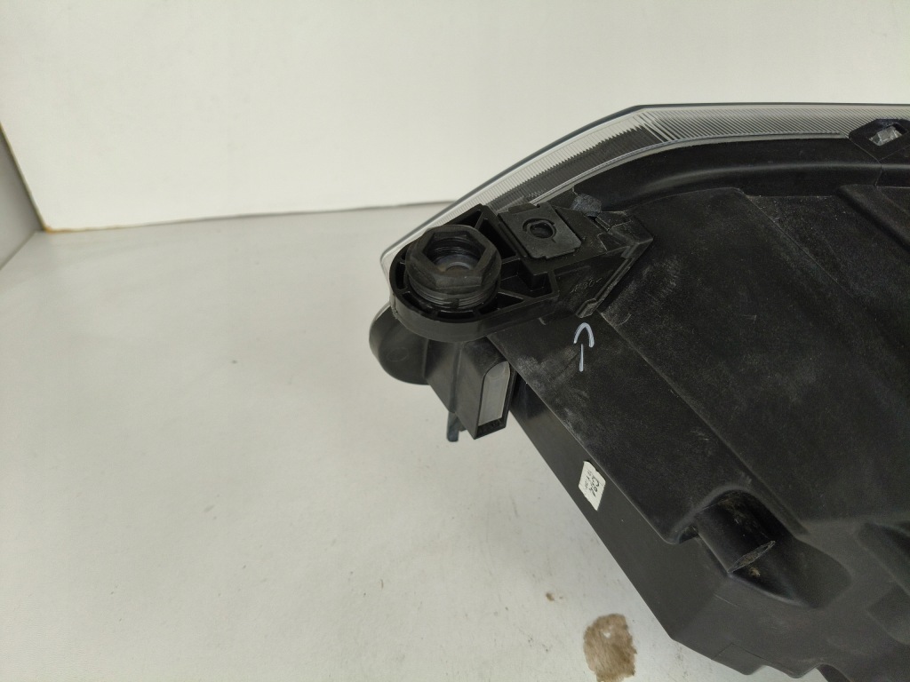 Фара правий фара seat ateca 575 16- full led Недорого