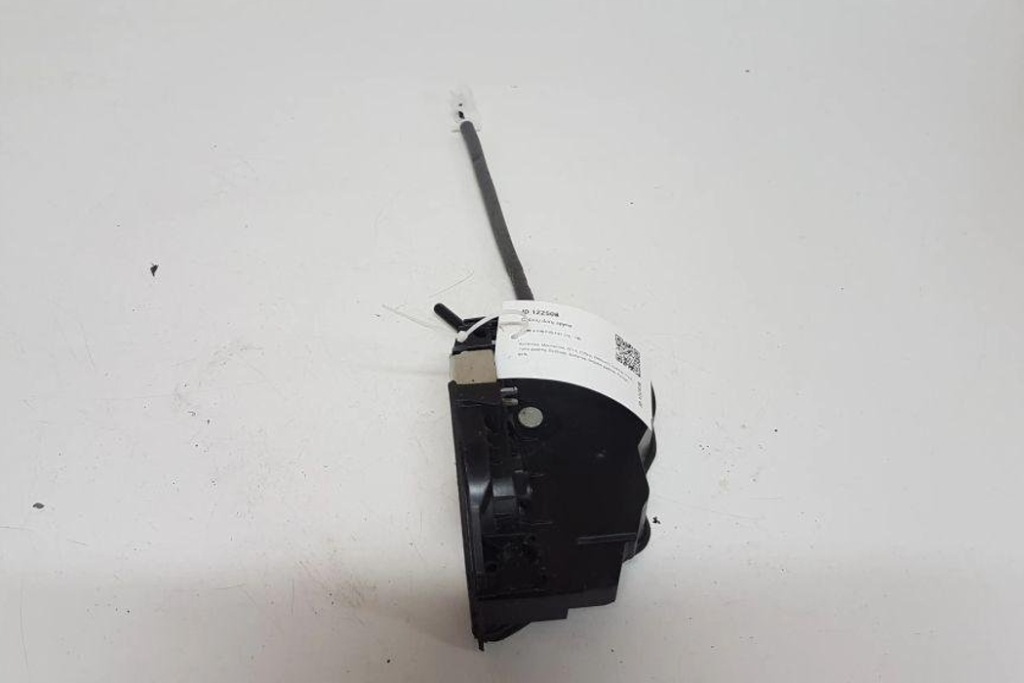 фото №8, Замок задніх лівих двері bmw 3 f30, f80 a053702 2.0l дизель 2014