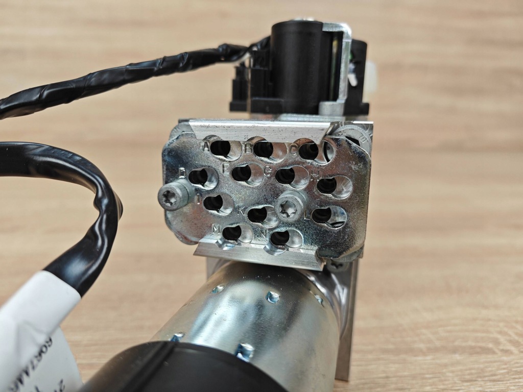 фото №8, Оригінальна гідравлічна насос дах bmw g23 cabrio 5a05e18 90000134727 33km