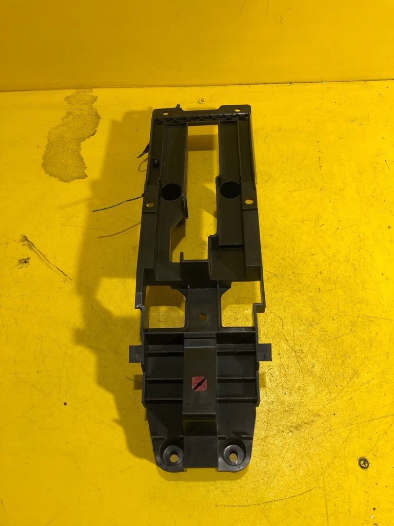 фото №1, Mini clubman r55 кронштейн тормоза ручного 122737-13