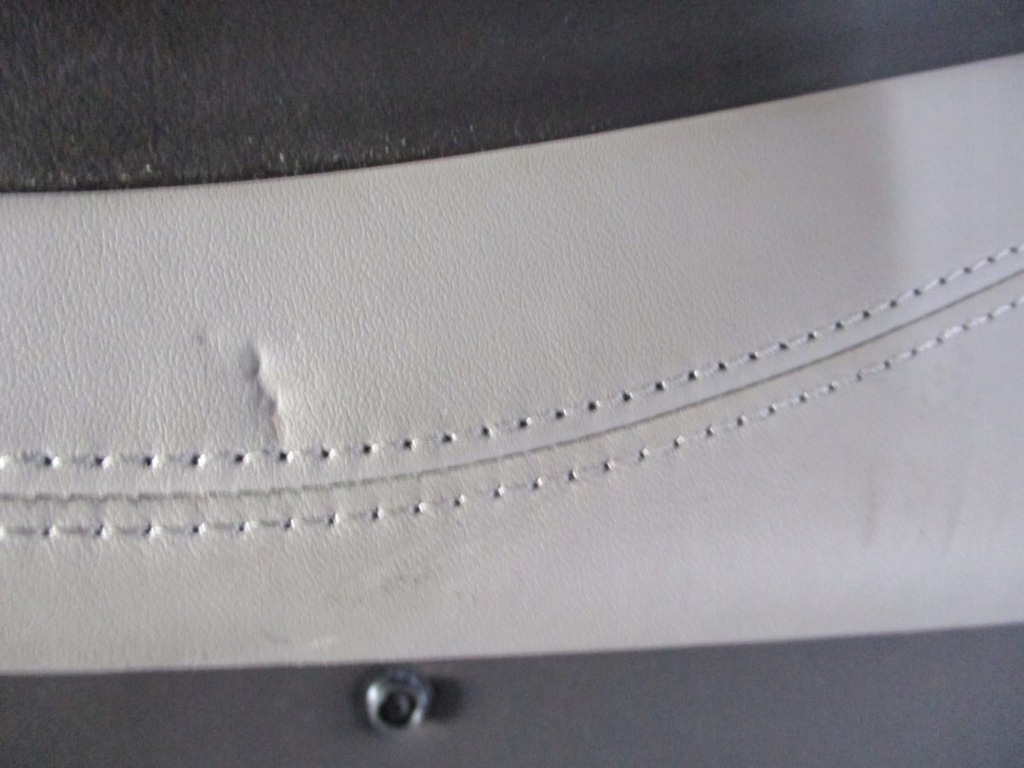 фото №10, Обивка обивка дверь bmw i8